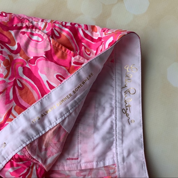Lilly Pulitzer Buttercup shorts 2 - Picture 3 of 5